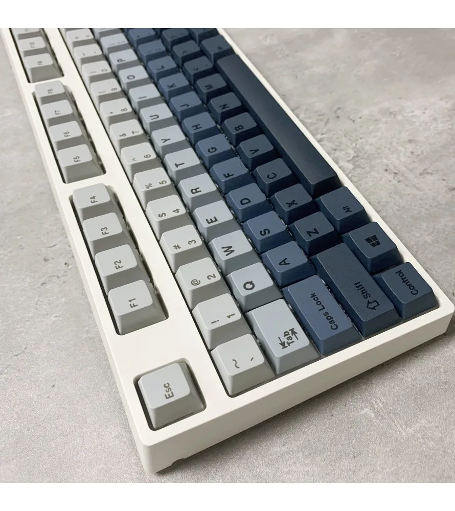 Key Extreme Pine Smoke Wave Mo Qing Original Cherry Height Thickened PBT Hot Sublimation Gradually change Keycap 7U space
Key Extreme Pine Smoke Wave Mo Qing Original Cherry Height Thickened PBT Hot Sublimation Gradually change Keycap 7U space
