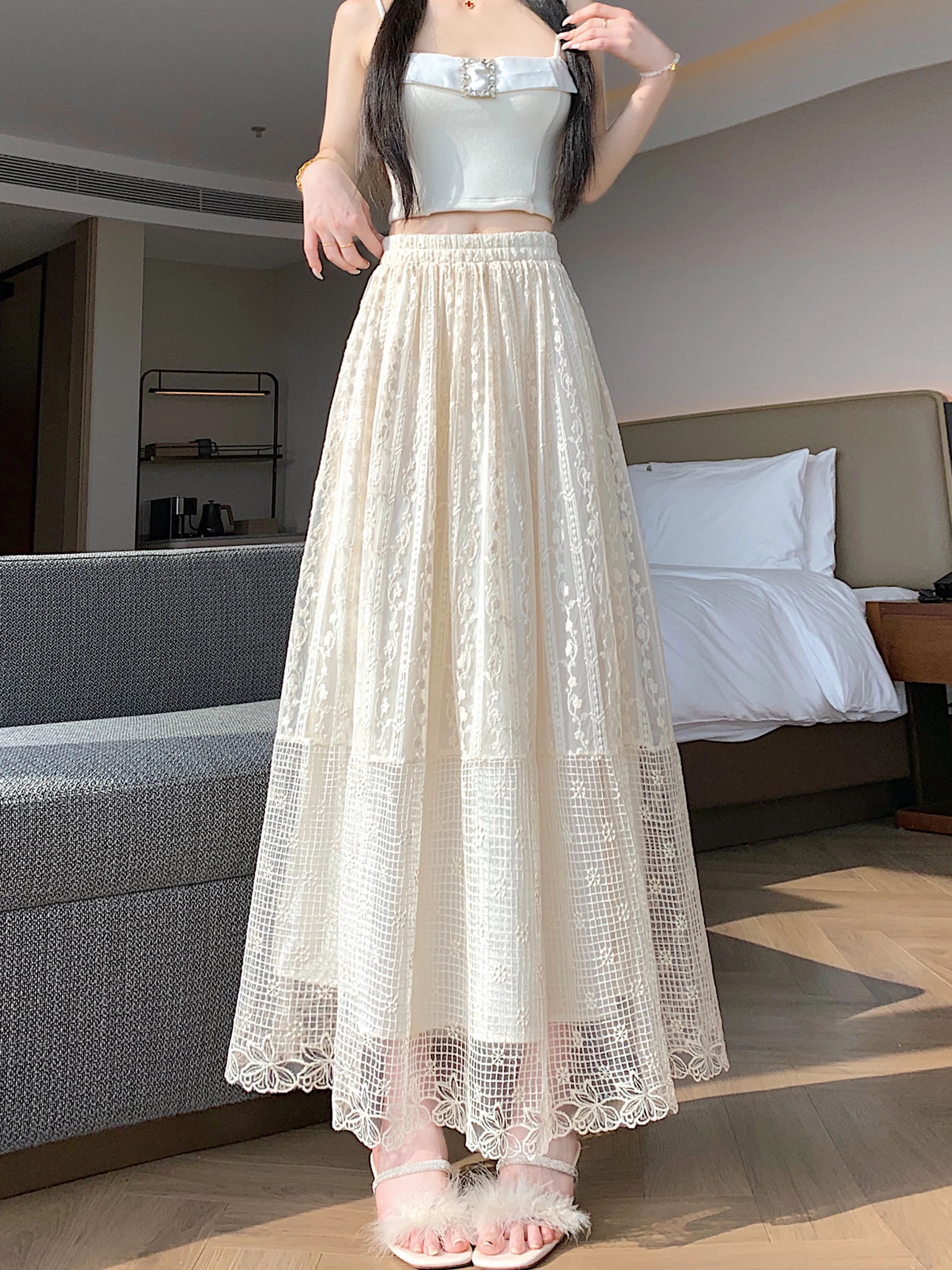 Elegant High-Waisted Lace Embroidery Half Skirt Women's Summer New Style Slimming Casual Drapey A-Line Umbrella Skirt Long Skirt
Elegant High-Waisted Lace Embroidery Half Skirt Women's Summer New Style Slimming Casual Drapey A-Line Umbrella Skirt Long Skirt