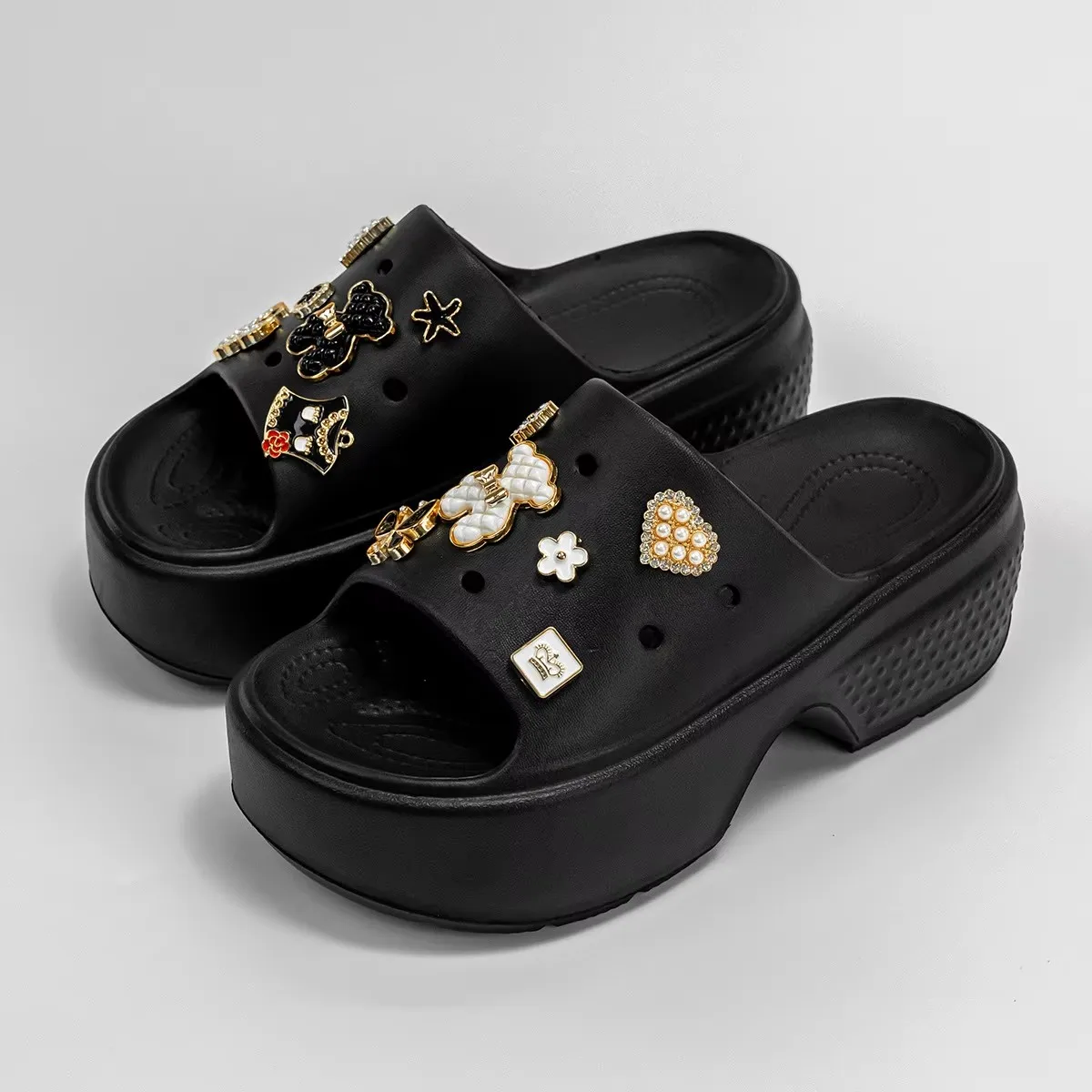 2025 Summer Ladies Beach Thick Bottom Eva Slippers Women's Thick Bottom Counter Outdoor Sandals DIY Cartoon Bear Flip Flops
2025 Summer Ladies Beach Thick Bottom Eva Slippers Women's Thick Bottom Counter Outdoor Sandals DIY Cartoon Bear Flip Flops