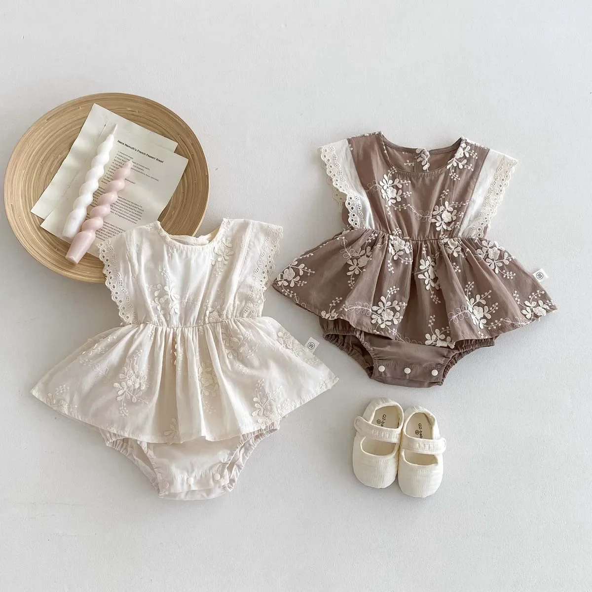Ins Korean Version Baby Sleeveless Bag Fart Clothes for Baby Girls, Stylish Embroidered Khai Skirt, Summer Thin Design
Ins Korean Version Baby Sleeveless Bag Fart Clothes for Baby Girls, Stylish Embroidered Khai Skirt, Summer Thin Design