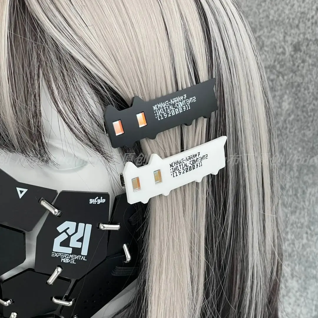 Japanese New Cute Black and White Cat Hair Clip Simple Acrylic High-end Bangs Clip Duckbill Clip Hair Accessories
Japanese New Cute Black and White Cat Hair Clip Simple Acrylic High-end Bangs Clip Duckbill Clip Hair Accessories