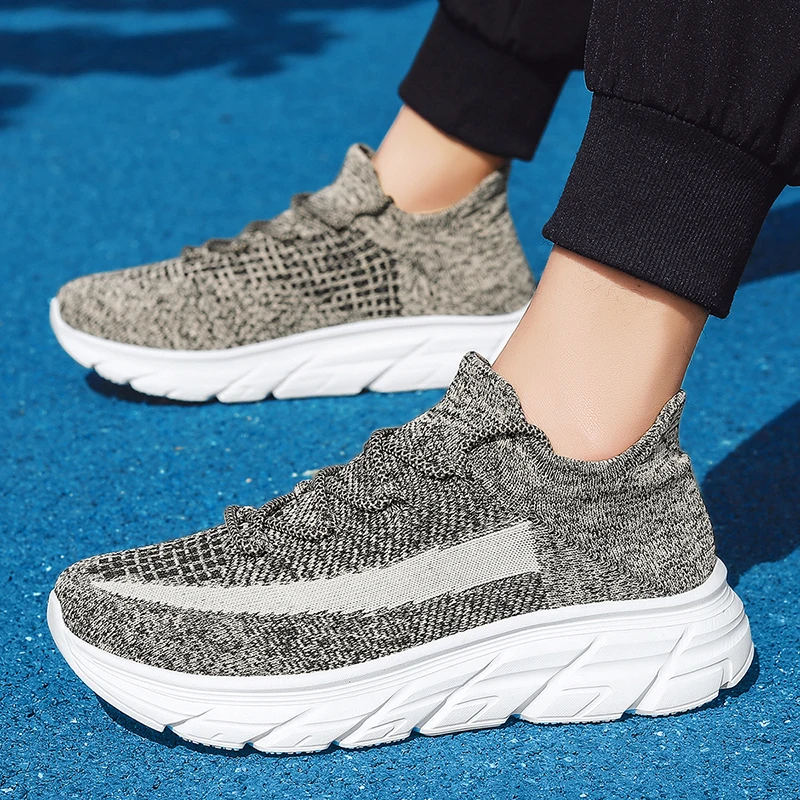 Men's Running Shoes Slip in Sports Shoes Lightweight Breathable Casual Soft Soled Walking Shoes Women's Foot Covers, Bare Feet
Men's Running Shoes Slip in Sports Shoes Lightweight Breathable Casual Soft Soled Walking Shoes Women's Foot Covers, Bare Feet