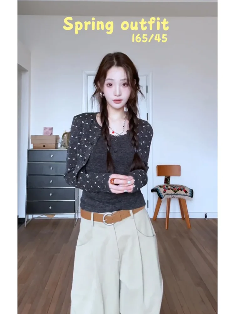 High Waist Loose Casual Pants Women's Spring New Style Slimming Versatile Loose Feeling Wide Leg Long Pants Korean Lazy Style
High Waist Loose Casual Pants Women's Spring New Style Slimming Versatile Loose Feeling Wide Leg Long Pants Korean Lazy Style