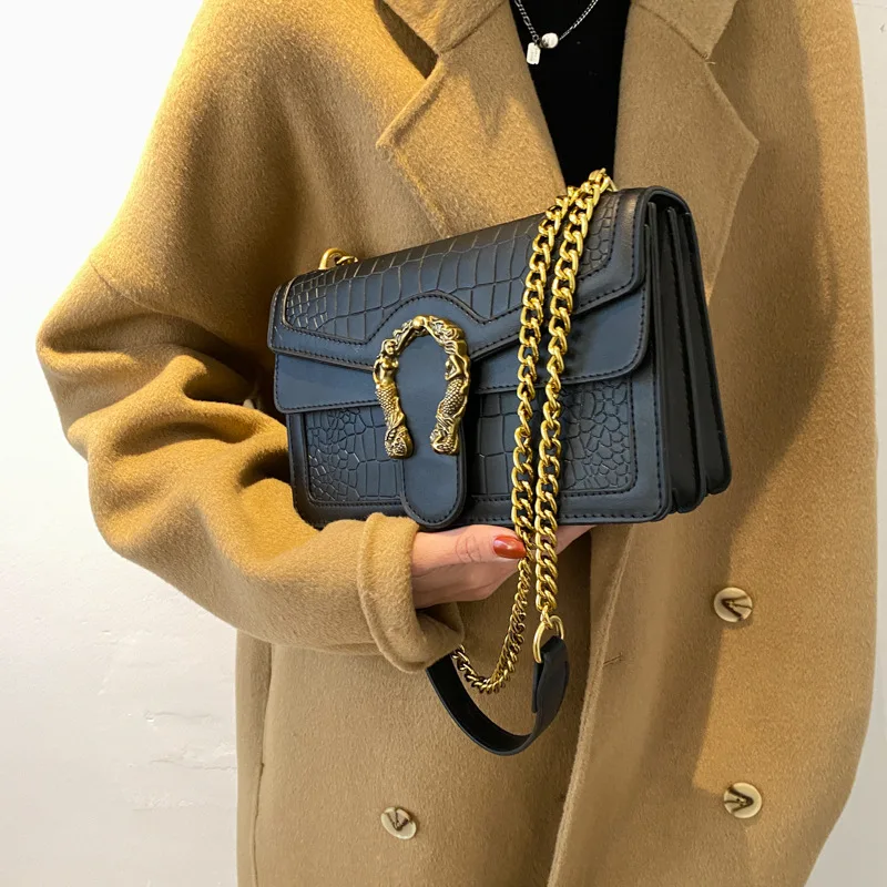 Luxury Inspired Croc-Embossed Leather Mini Square Crossbody Bag Quilted Chain Strap Shoulder Bag Women's Trendy Fashion Handbag
Luxury Inspired Croc-Embossed Leather Mini Square Crossbody Bag Quilted Chain Strap Shoulder Bag Women's Trendy Fashion Handbag