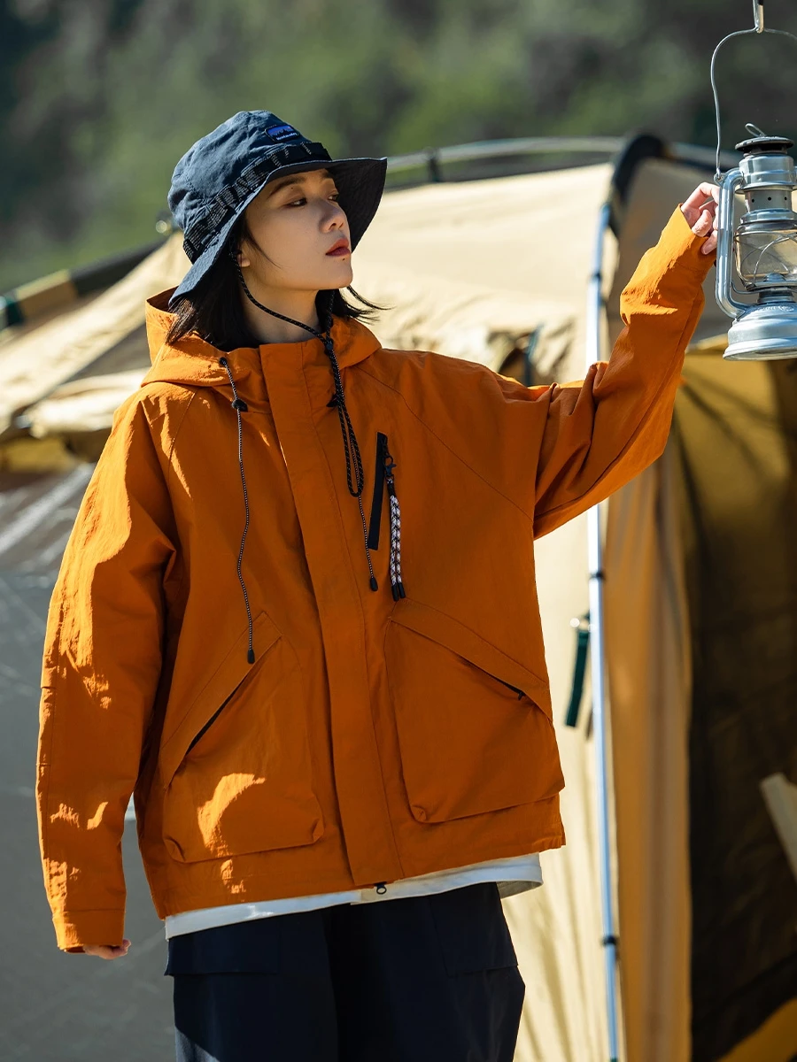 Куртка Mountainvalley Spring Outdoor: ветрозащитная, водоотталкивающая, с капюшоном, свободного кроя, с длинными рукавами, на молнии
Куртка Mountainvalley Spring Outdoor: ветрозащитная, водоотталкивающая, с капюшоном, свободного кроя, с длинными рукавами, на молнии