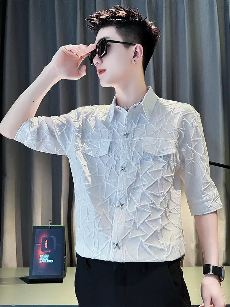 Мужская рубашка из ледяного шелка с вышитым воротником, летняя новинка, высококачественная модная модель свободного кроя, не требует глажки
Мужская рубашка из ледяного шелка с вышитым воротником, летняя новинка, высококачественная модная модель свободного кроя, не требует глажки