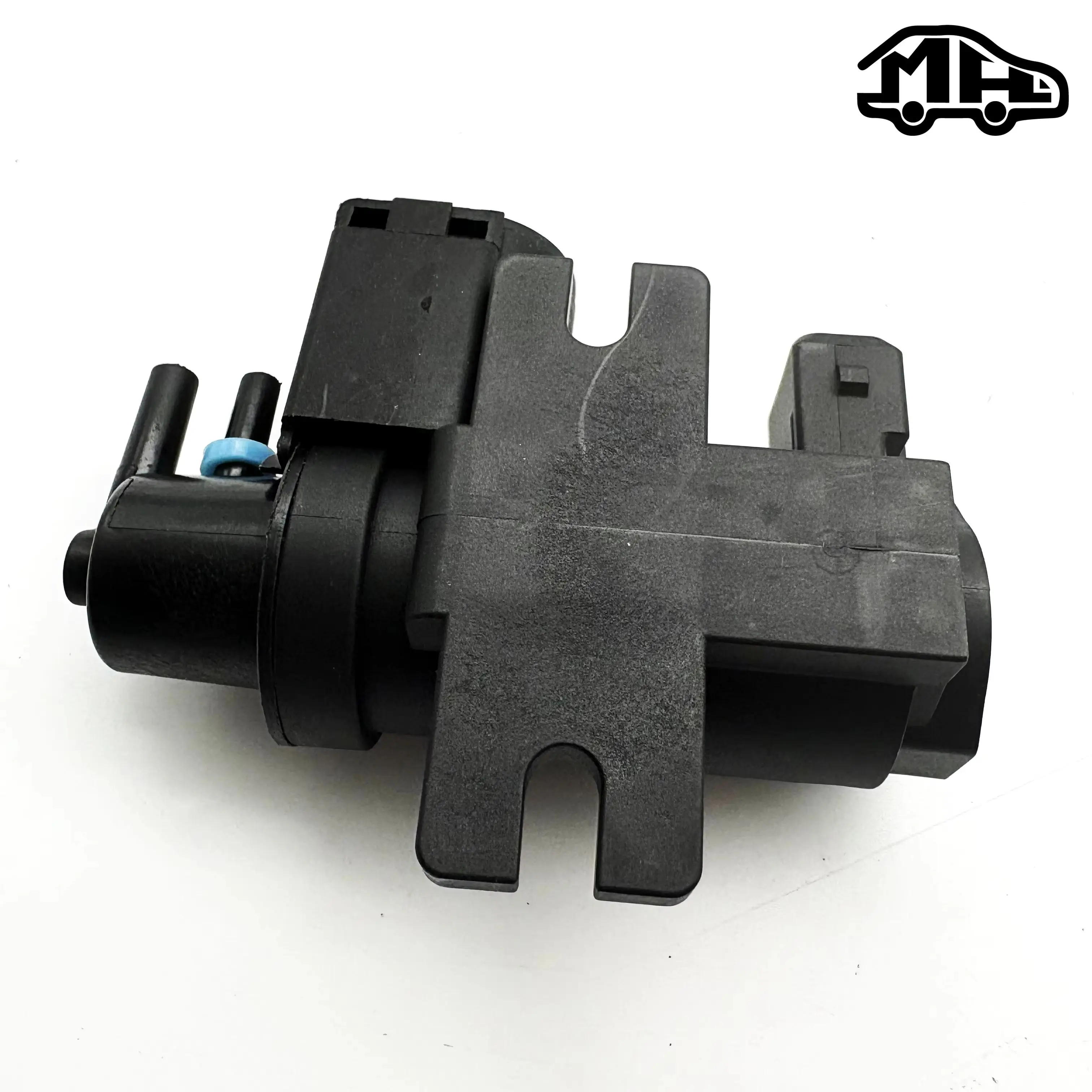 For BMW S63 N20 N55 135I 320I 535I 550I 750I Alpina B6 B7 M5 M6 X3 X5 Z4 OE:11747626351 2pins Turbocharger Boost Solenoid Valve
For BMW S63 N20 N55 135I 320I 535I 550I 750I Alpina B6 B7 M5 M6 X3 X5 Z4 OE:11747626351 2pins Turbocharger Boost Solenoid Valve