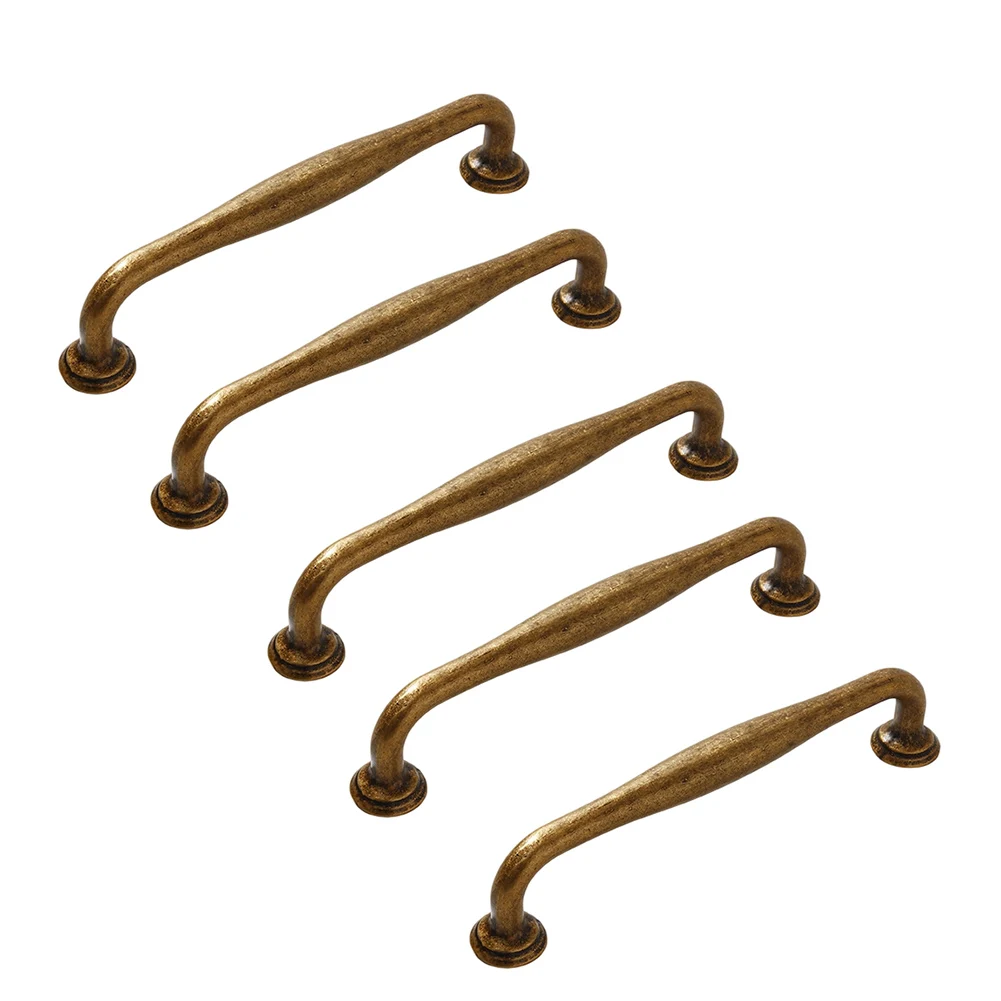 5-Pack Cabinet Pulls For Champagne Bronze Zinc Alloy for Kitchen Cabinets Dressers and Furniture 5 inch Center to Center
5-Pack Cabinet Pulls For Champagne Bronze Zinc Alloy for Kitchen Cabinets Dressers and Furniture 5 inch Center to Center