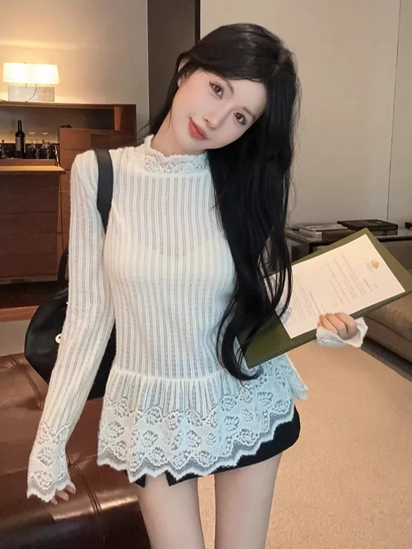Korean Style Long Sleeve Lace Splicing Half High Collar Knitted Top Women Early Autumn Inner Match Versatile Personality Top
Korean Style Long Sleeve Lace Splicing Half High Collar Knitted Top Women Early Autumn Inner Match Versatile Personality Top