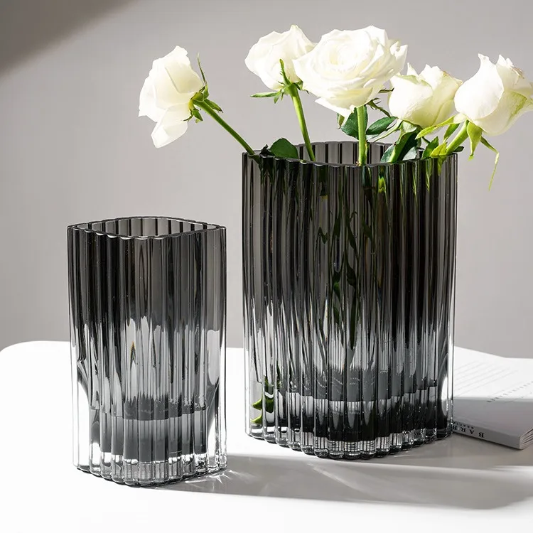 ins Nordic minimalist transparent glass vase Closed hydroponic vase Flower ware Home ornaments Model room decorations
ins Nordic minimalist transparent glass vase Closed hydroponic vase Flower ware Home ornaments Model room decorations