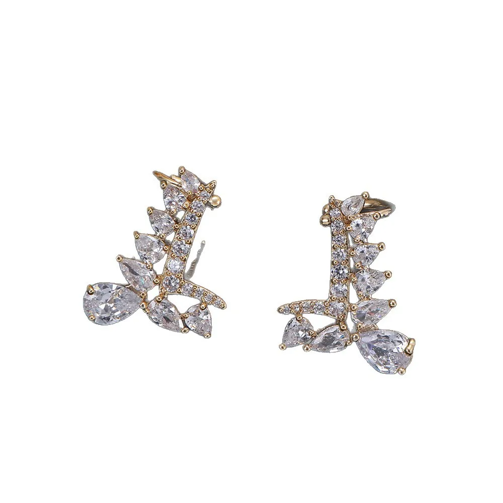 Luxury Sparkling Water Drop Zircon Leaf Ear Cuffs for Women Vintage Gorgeous Full Zircon Earrings Evening Party Jewelry Gift
Luxury Sparkling Water Drop Zircon Leaf Ear Cuffs for Women Vintage Gorgeous Full Zircon Earrings Evening Party Jewelry Gift