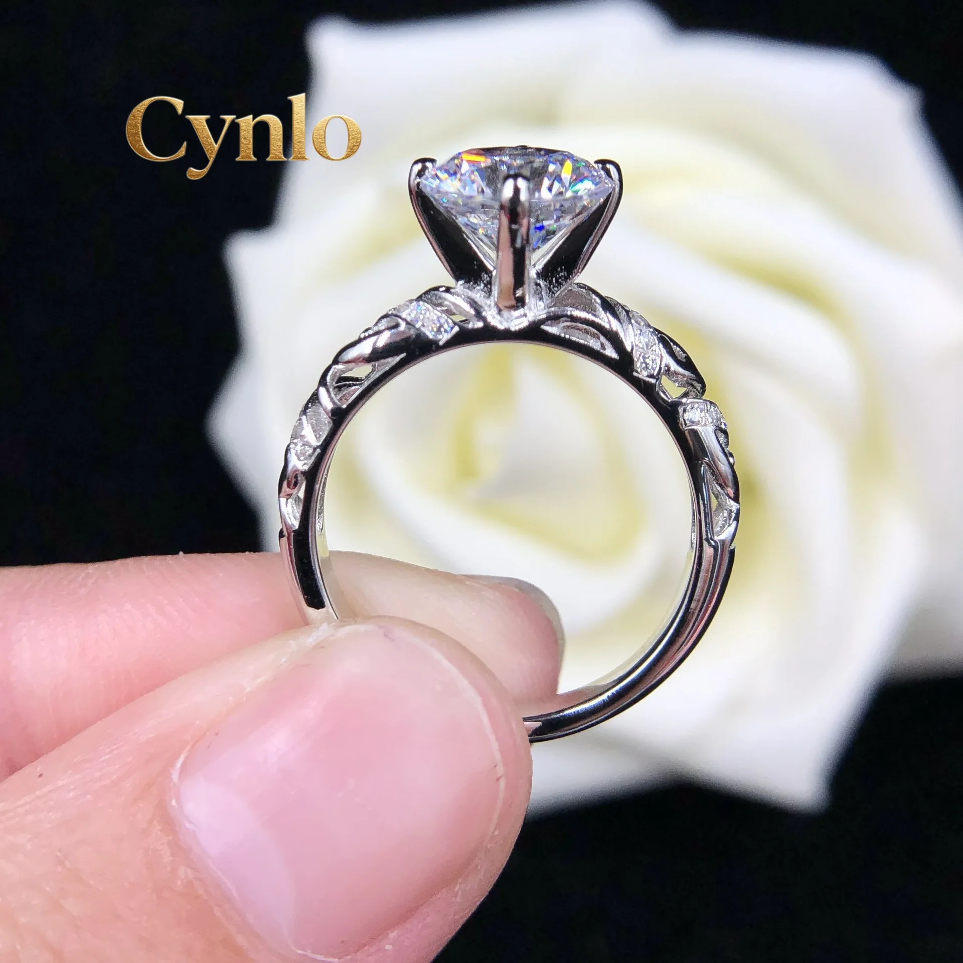Cynlo Jewelry 1ct Moissanite Vintage Ring for Women, PT950 Platinum Hollow Out, Exquisite Craft & Timeless Charm
Cynlo Jewelry 1ct Moissanite Vintage Ring for Women, PT950 Platinum Hollow Out, Exquisite Craft & Timeless Charm