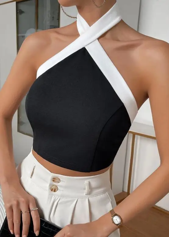 Women's Vest 2026 Summer Tight French Black and White Color Blocked Sexy Sleeveless Backless Halter Top Suitable for Parties
Women's Vest 2026 Summer Tight French Black and White Color Blocked Sexy Sleeveless Backless Halter Top Suitable for Parties