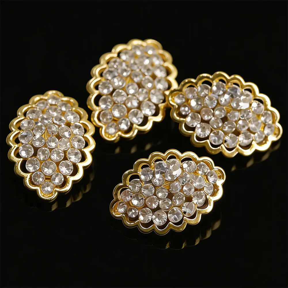 10Pcs New leaf diamond metal buttons, suitable for women's shirts, cardigans, and decorative sewing accessories
10Pcs New leaf diamond metal buttons, suitable for women's shirts, cardigans, and decorative sewing accessories