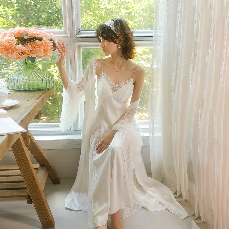 Women's Sleepwear Sexy Lace Long Robe Nightgown Set Summer New Sleepwear Bathrobe Kimono Yukata Gown Elegant Rayon Homewear
Women's Sleepwear Sexy Lace Long Robe Nightgown Set Summer New Sleepwear Bathrobe Kimono Yukata Gown Elegant Rayon Homewear