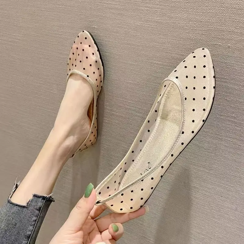 Women Polka Dot Mesh Flat sole Shoes Summer New Soft sole Non Slip Shallow Slip On Pointed Toe Nude Shoes Lightweight Sandals
Women Polka Dot Mesh Flat sole Shoes Summer New Soft sole Non Slip Shallow Slip On Pointed Toe Nude Shoes Lightweight Sandals
