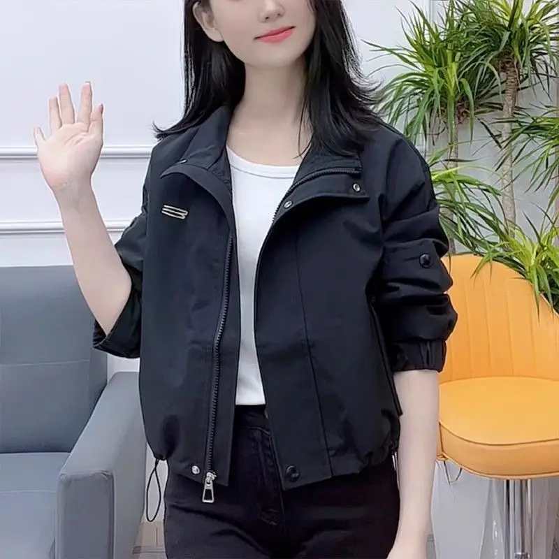 Тренчи для женщин, ветровки с капюшоном, готическое модное поступление, жаккардовое предложение оверсайз, черный, бежевый, льняной, винтажный
Тренчи для женщин, ветровки с капюшоном, готическое модное поступление, жаккардовое предложение оверсайз, черный, бежевый, льняной, винтажный