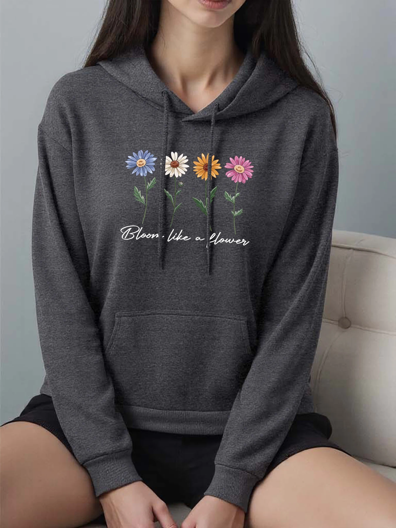 Женская толстовка с цветочным принтом Bloom Like A, карманная толстовка в стиле хип-хоп, разноцветные повседневные пуловеры, осенняя флисовая женская уличная одежда
Женская толстовка с цветочным принтом Bloom Like A, карманная толстовка в стиле хип-хоп, разноцветные повседневные пуловеры, осенняя флисовая женская уличная одежда