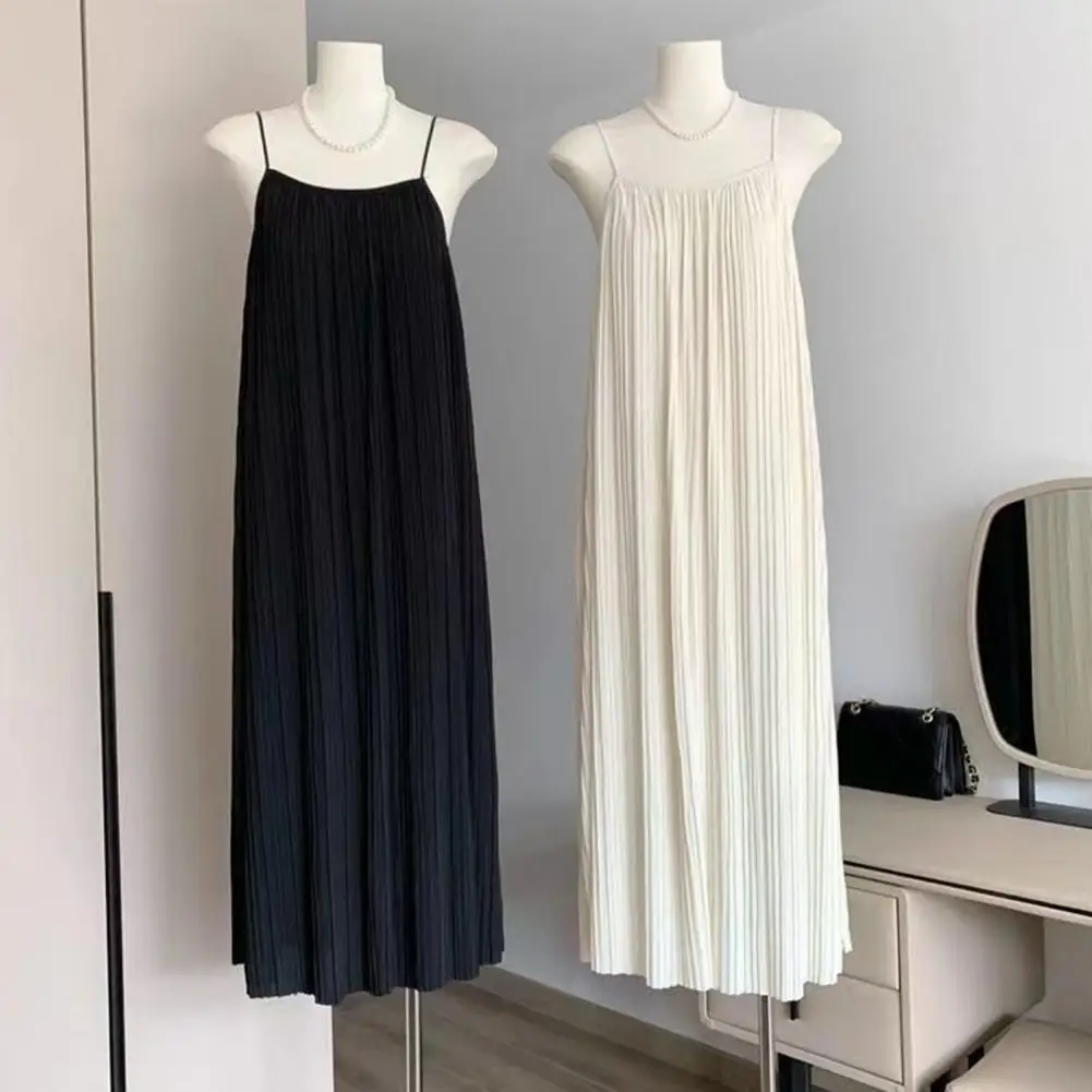 Women Dress Summer Cami Dress for Women Spaghetti Strap Pleated Sundress Scoop Neck Beach Vacation Long Flowy Dress Long
Women Dress Summer Cami Dress for Women Spaghetti Strap Pleated Sundress Scoop Neck Beach Vacation Long Flowy Dress Long