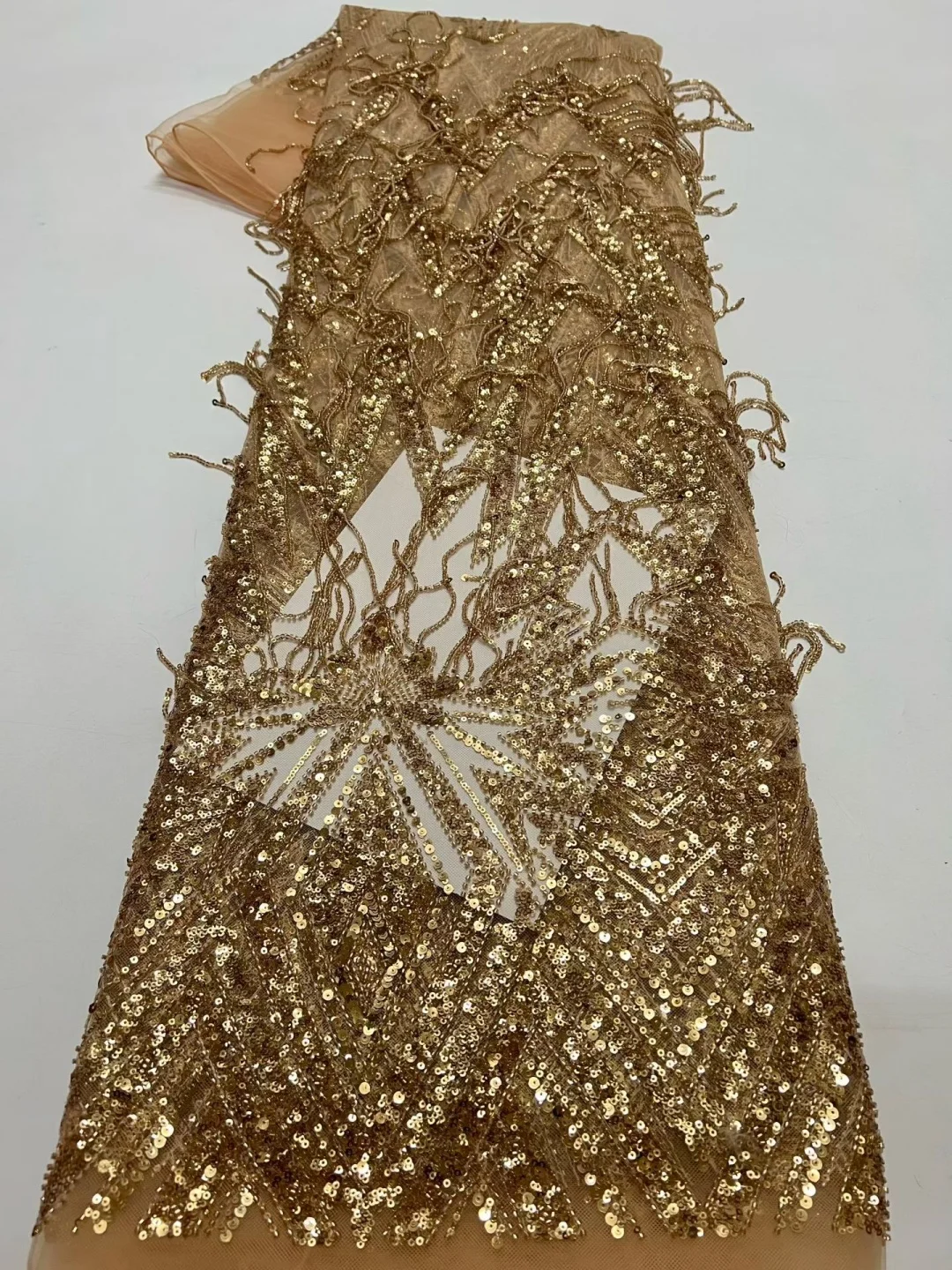 Gold African Beaded Lace Fabric 2026 High Quality French Sequins Mesh Tulle Lace Fabric For Nigerian Style Bridal Wedding
Gold African Beaded Lace Fabric 2026 High Quality French Sequins Mesh Tulle Lace Fabric For Nigerian Style Bridal Wedding