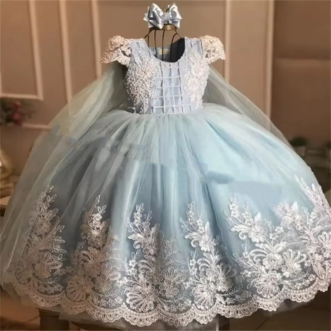 Cute Flower Girl Dress Tulle Lace Modern Appliqued Blue Ball Gown Backless for Wedding Jewel Neck Beading Toddler Pageant Gowns
Cute Flower Girl Dress Tulle Lace Modern Appliqued Blue Ball Gown Backless for Wedding Jewel Neck Beading Toddler Pageant Gowns