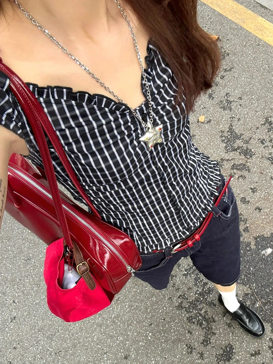 Black Plaid Ruffles Slim T-shirt Blouse Woman Summer Single Breasted V-neck Short Puff Sleeve Crop Tops Female Cotton Shirt Y2k
Black Plaid Ruffles Slim T-shirt Blouse Woman Summer Single Breasted V-neck Short Puff Sleeve Crop Tops Female Cotton Shirt Y2k