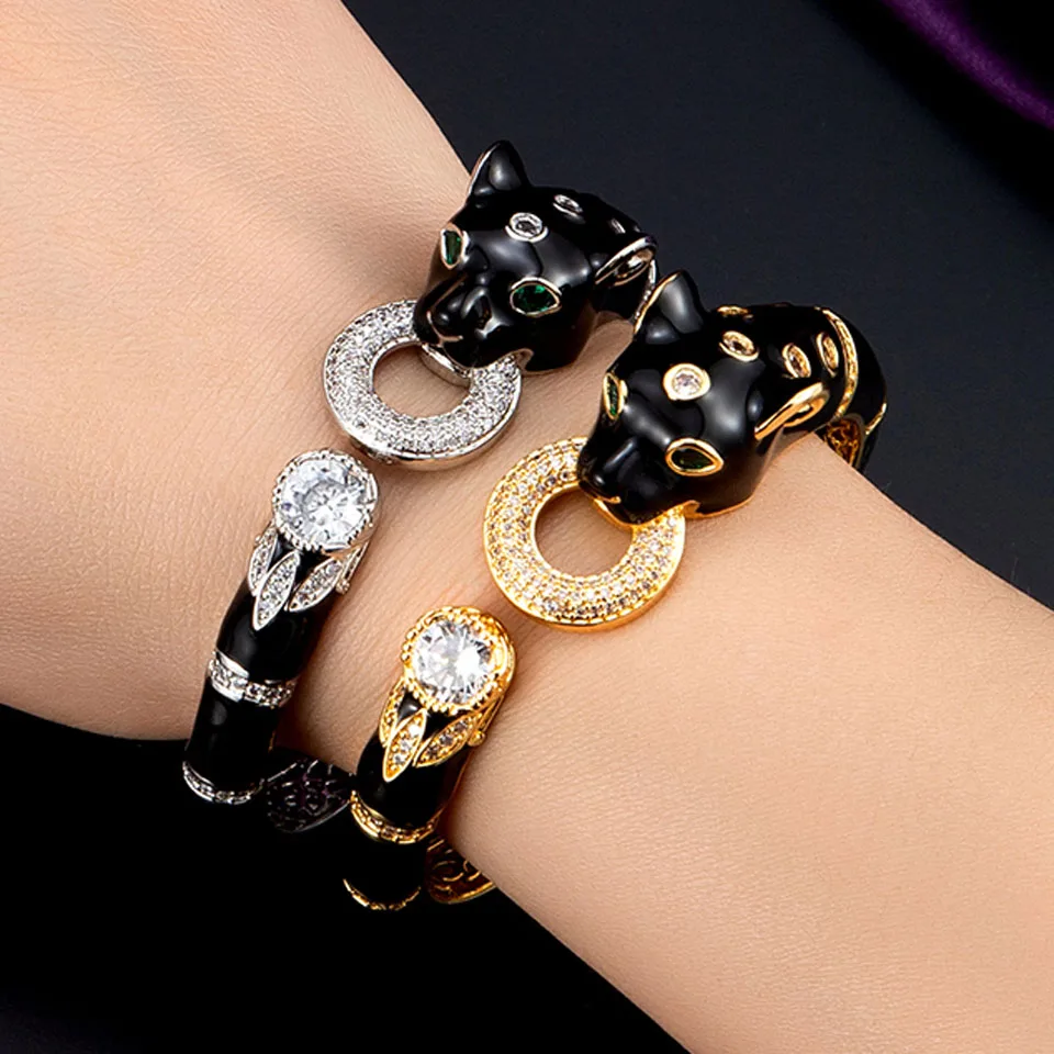 Zlxgirl Gold and Silver Two plated color Jet Leopard animal bangle of women's statement punk jewelry Green Eye Zircon bangles
Zlxgirl Gold and Silver Two plated color Jet Leopard animal bangle of women's statement punk jewelry Green Eye Zircon bangles