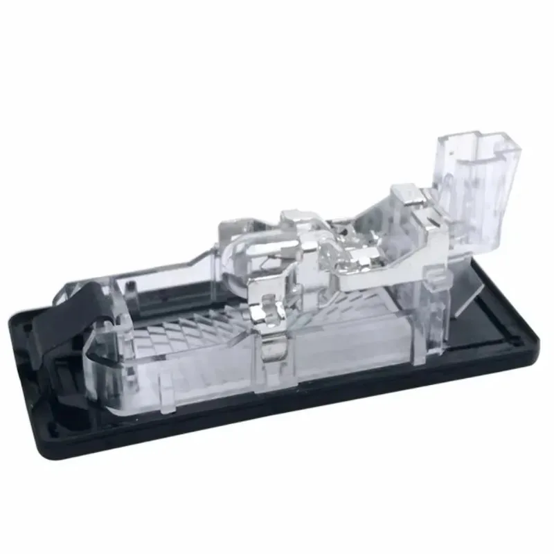 2 шт. галогенное освещение номерного знака для B6 B7 MK6 Touran Sharan Golf PLUS Seat Alhambra 5N0943021
2 шт. галогенное освещение номерного знака для B6 B7 MK6 Touran Sharan Golf PLUS Seat Alhambra 5N0943021