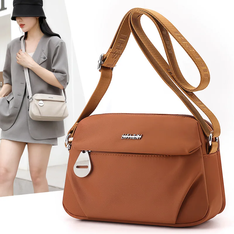 Fashionable Women's Bag High Quality Waterproof Oxford Cloth Shoulder Bag Women Versatile Lightweight Crossbody Bags
Fashionable Women's Bag High Quality Waterproof Oxford Cloth Shoulder Bag Women Versatile Lightweight Crossbody Bags