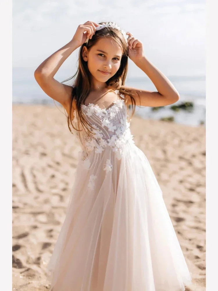 Customized Ivory Sleeveless Flower Girls Dresses For Wedding A Line Applique Kids Birthday Party First Communion Gown
Customized Ivory Sleeveless Flower Girls Dresses For Wedding A Line Applique Kids Birthday Party First Communion Gown