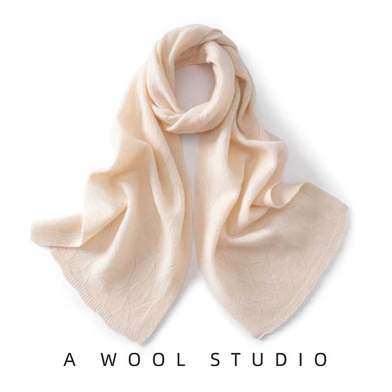 Женский открытый вязаный шарф большого размера из 100% чистой шерсти, зимний теплый мягкий стильный универсальный легкий дышащий аксессуар для холодной погоды
Женский открытый вязаный шарф большого размера из 100% чистой шерсти, зимний теплый мягкий стильный универсальный легкий дышащий аксессуар для холодной погоды