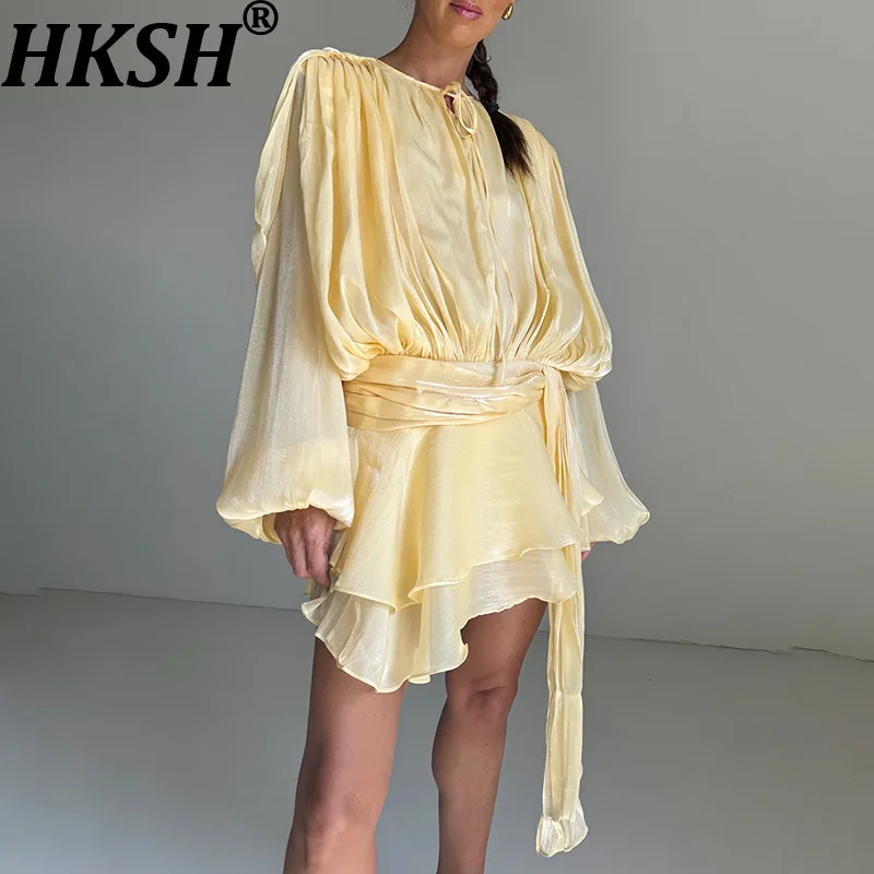 Женское шикарное короткое платье HKSH с круглым вырезом, пышными рукавами, приталенное, однотонное, плиссированное, элегантное, в стиле High Street, новинка лета HK9473
Женское шикарное короткое платье HKSH с круглым вырезом, пышными рукавами, приталенное, однотонное, плиссированное, элегантное, в стиле High Street, новинка лета HK9473
