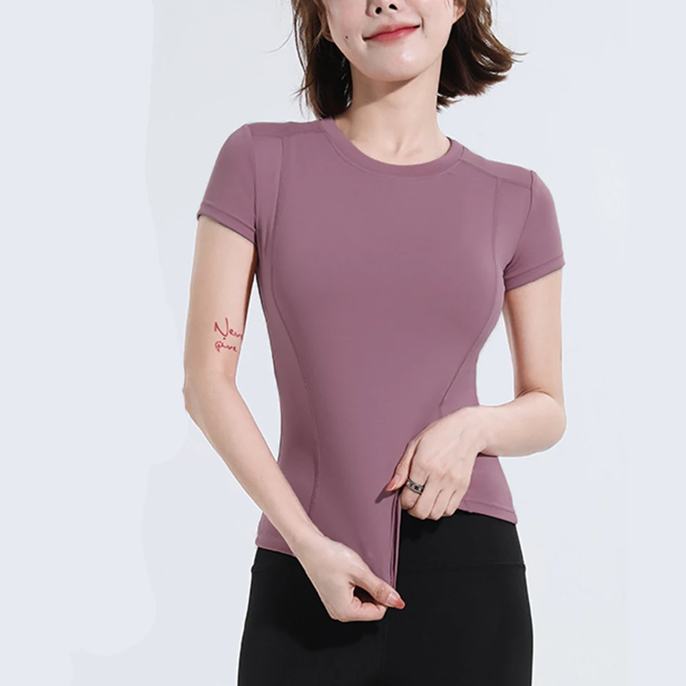 Quick Drying Tee Slim Fit T Shirt Brand New Condition Casual Sportswear High Stretch Fabric O Neck Design Regular Length Top
Quick Drying Tee Slim Fit T Shirt Brand New Condition Casual Sportswear High Stretch Fabric O Neck Design Regular Length Top