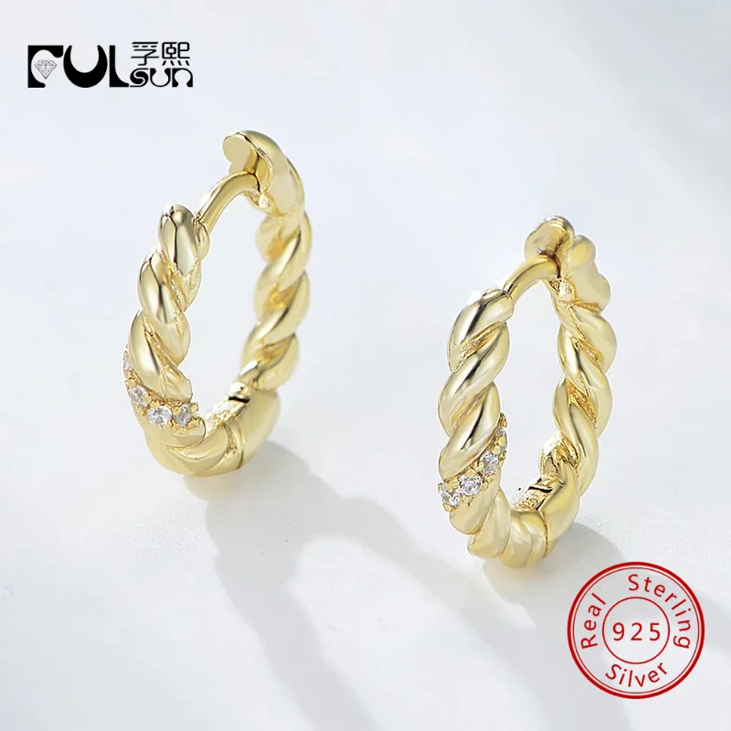 925 Sterling Silver 14K Gold Plated Twisted Huggie Hoops Tiny Clear CZ Small Cartilage Women Minimalist Daily Jewelry
925 Sterling Silver 14K Gold Plated Twisted Huggie Hoops Tiny Clear CZ Small Cartilage Women Minimalist Daily Jewelry