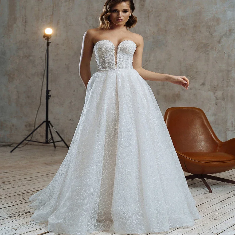 Customized New Sexy Wedding Dresses Beautiful A-line Deep V-neck Elegant White Open Back High Quality Design For Women Bridal Go
Customized New Sexy Wedding Dresses Beautiful A-line Deep V-neck Elegant White Open Back High Quality Design For Women Bridal Go