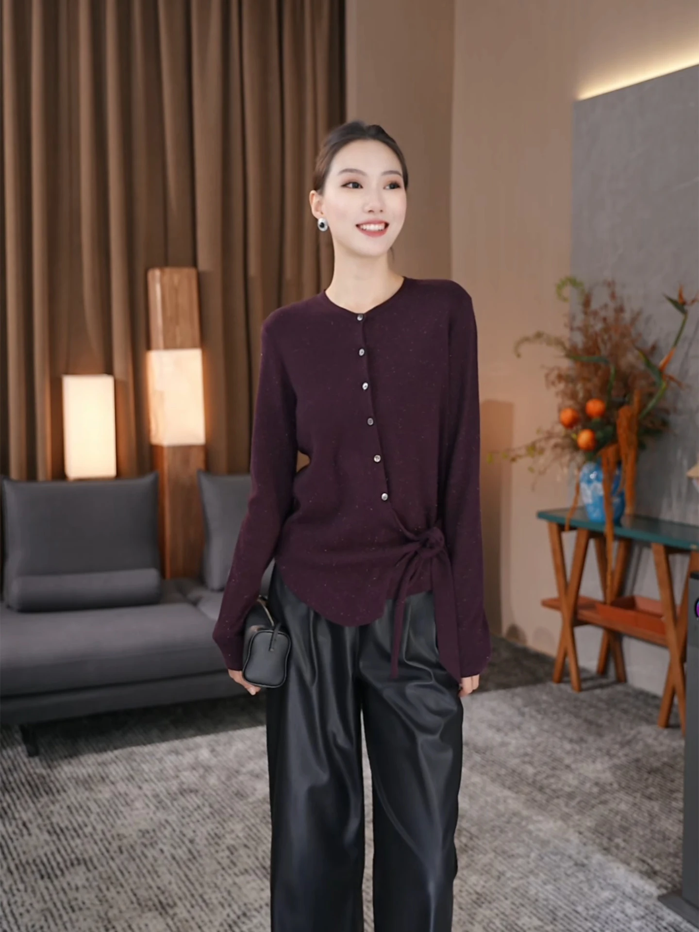 Faionable Knitted Sweater with Knot Tie Long Sve round Ne Women's Slimming Inner Wear for Autumn Season Commute Sle
Faionable Knitted Sweater with Knot Tie Long Sve round Ne Women's Slimming Inner Wear for Autumn Season Commute Sle