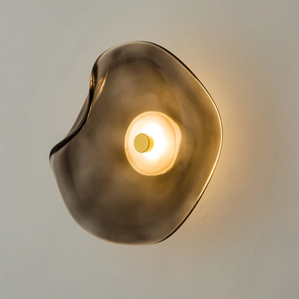 Creative Decorative Wall Lamp Bedroom Bedside Lamp LED Living Room Background Wall Irregular Flying Saucer Glass Wall Lamp
Creative Decorative Wall Lamp Bedroom Bedside Lamp LED Living Room Background Wall Irregular Flying Saucer Glass Wall Lamp