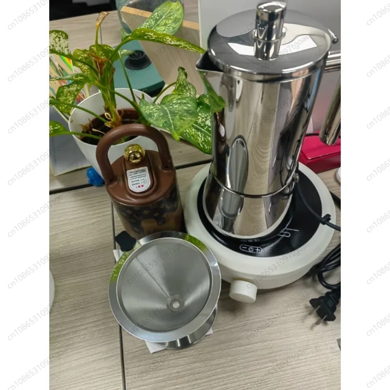Household 304 Stainless Steel Coffee Pot Induction Cooker Heating Italian Espresso Moka Pot
Household 304 Stainless Steel Coffee Pot Induction Cooker Heating Italian Espresso Moka Pot