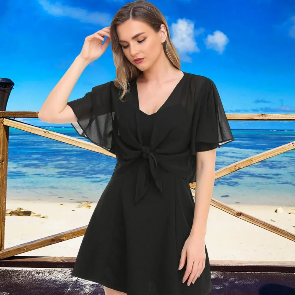 Breathable Shirt Women Summer Sun Shirt Stylish Lace-up Sun Protection Shirt for Women Lightweight Uv Protection Cape Top
Breathable Shirt Women Summer Sun Shirt Stylish Lace-up Sun Protection Shirt for Women Lightweight Uv Protection Cape Top