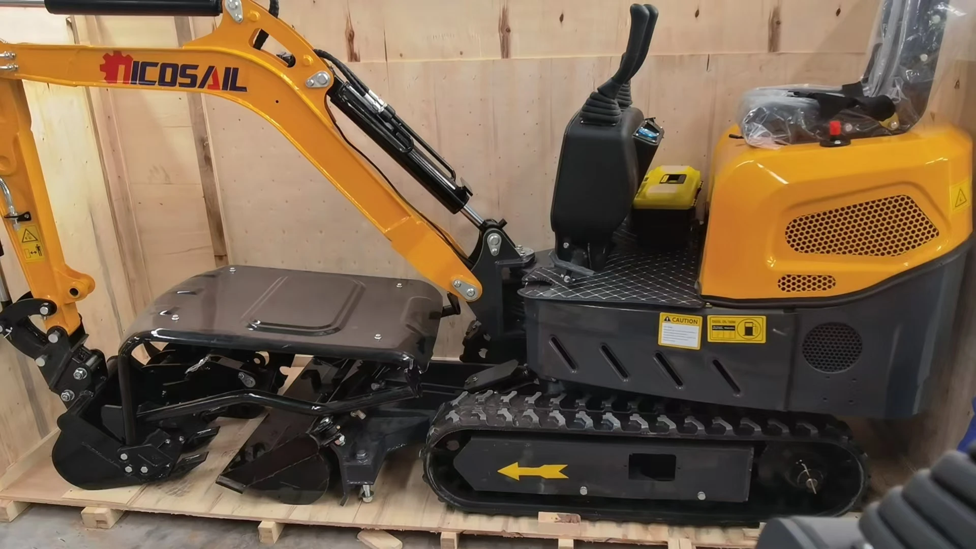 Новая ценовая ситуация гидравлических гусеничных экскаваторов хорошо подходит для сельскохозяйственных и бытовых садовых раскопок.
Новая ценовая ситуация гидравлических гусеничных экскаваторов хорошо подходит для сельскохозяйственных и бытовых садовых раскопок.