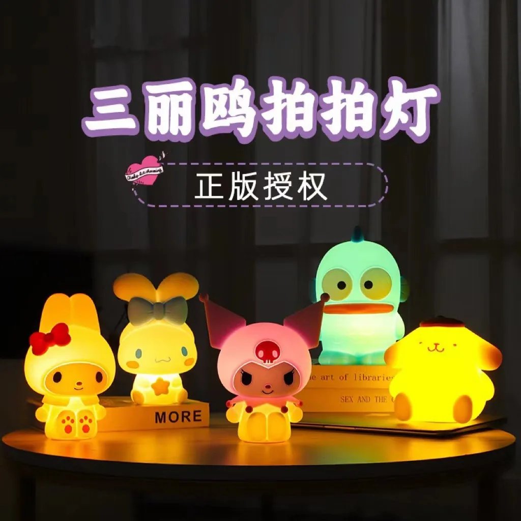 Милая Русалка Sanrio, Hangyodon Kuromi силиконовый светильник, реагирующий на похлопывание, милая перезаряжаемая коричная комната, ночник, украшение, светильник, игрушки в подарок
Милая Русалка Sanrio, Hangyodon Kuromi силиконовый светильник, реагирующий на похлопывание, милая перезаряжаемая коричная комната, ночник, украшение, светильник, игрушки в подарок
