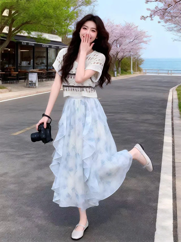 Summer Bohemian Style Hollow out Knitted Cover up Floral Print Dress Women's Fashion Outfit Two Piece Set Sweet Floral
Summer Bohemian Style Hollow out Knitted Cover up Floral Print Dress Women's Fashion Outfit Two Piece Set Sweet Floral