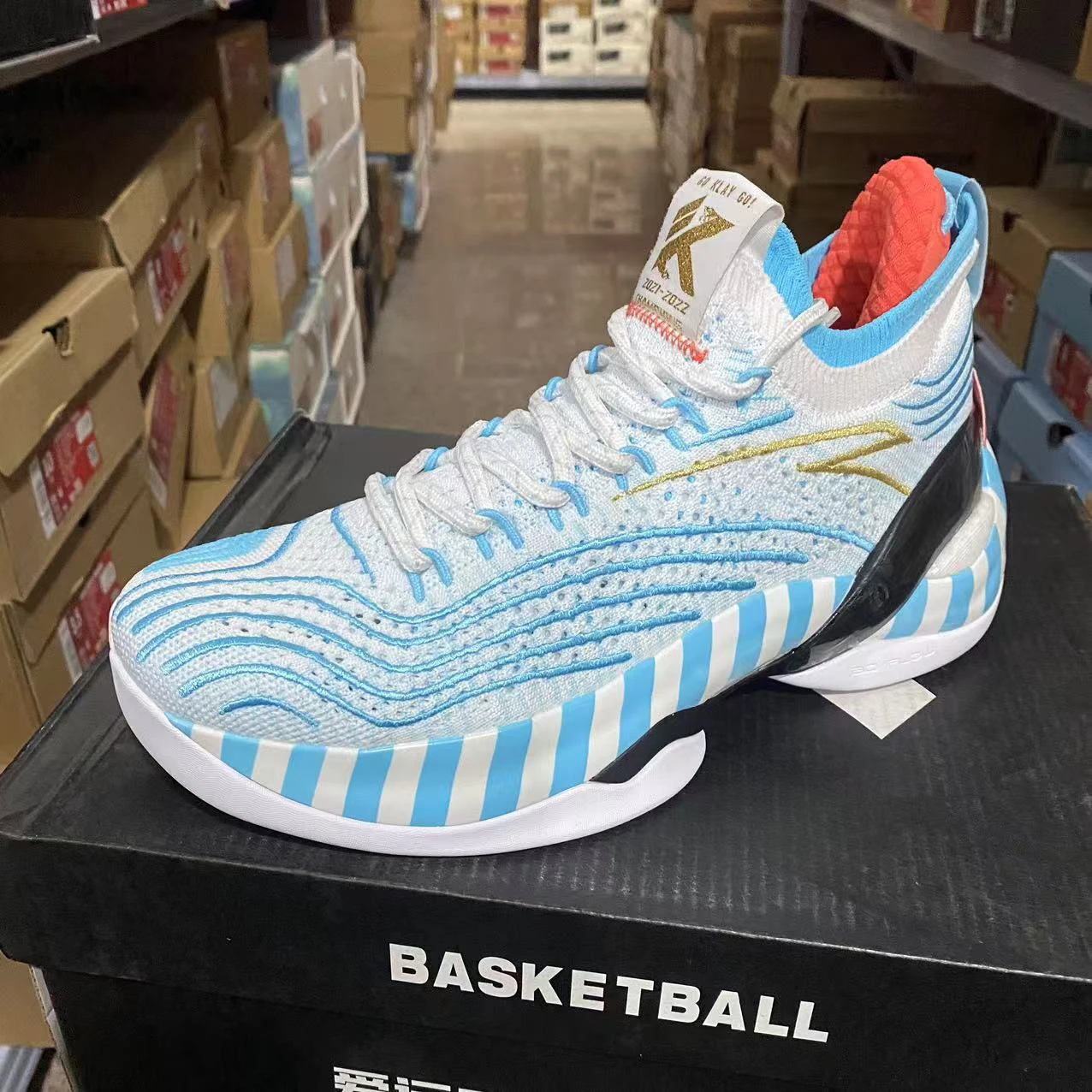Мужской дышащий Baskeall oes Thomson Collaborative KT7 High-Top War oes Summer Niten Technology 23202
Мужской дышащий Baskeall oes Thomson Collaborative KT7 High-Top War oes Summer Niten Technology 23202
