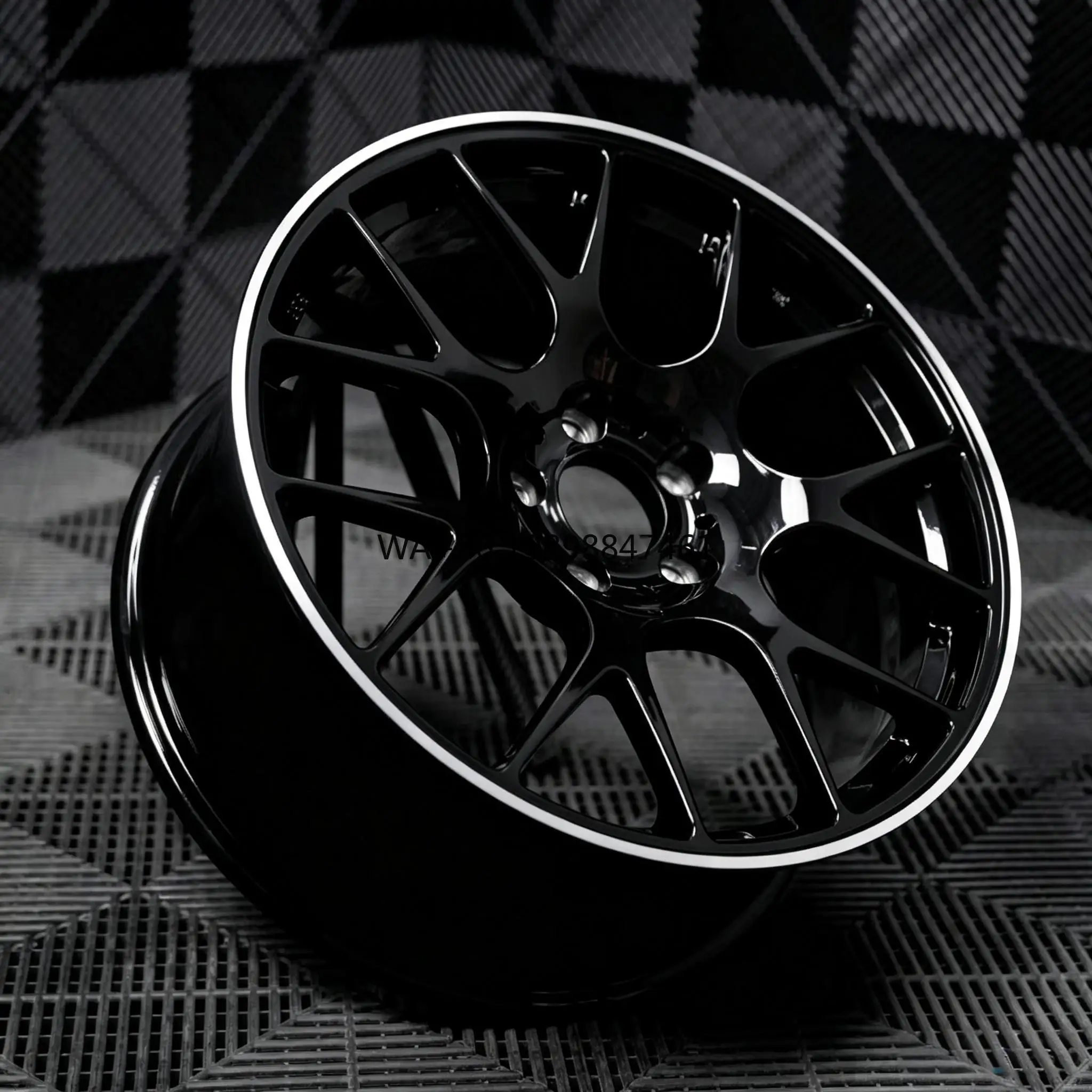 Gloss Black Machined Lip Multi-Spoke Forged Wheels 18-22 Inch Sport Style Rims for forged wheels auto modification
Gloss Black Machined Lip Multi-Spoke Forged Wheels 18-22 Inch Sport Style Rims for forged wheels auto modification