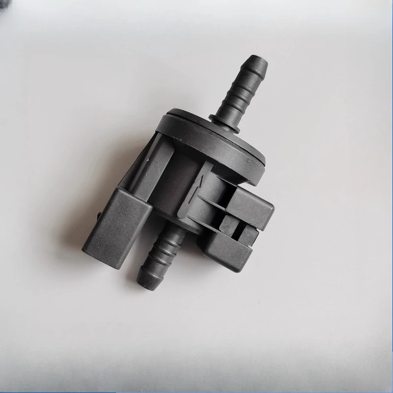 For Audi 2005-2011 A6L C6 2.0T 2.4 2.8 3.0 Activated Carbon Canister Solenoid Valve
For Audi 2005-2011 A6L C6 2.0T 2.4 2.8 3.0 Activated Carbon Canister Solenoid Valve