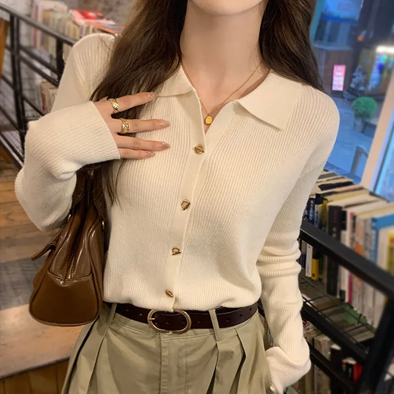 Knitted Sweater Women Cardigans Fashion Black Long Sleeve Turn Down Collar Knit Sweater Cardigan Women Tops Women Clothing Q3381
Knitted Sweater Women Cardigans Fashion Black Long Sleeve Turn Down Collar Knit Sweater Cardigan Women Tops Women Clothing Q3381
