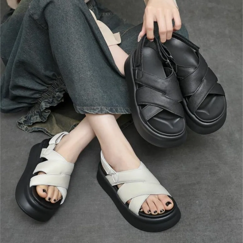2026 5cm Sheepskin Leather Women Sandals Slippers Flats Summer Platform Wedge Flats Mary Jane Shoes Luxury Hook Peep Toe
2026 5cm Sheepskin Leather Women Sandals Slippers Flats Summer Platform Wedge Flats Mary Jane Shoes Luxury Hook Peep Toe
