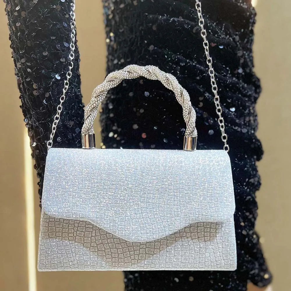 Elegant Glitter Evening Banquet Bag Rhinestone Magnetic Button Shiny Square Handbag Sequins Purse Ladies Chain Bag Women
Elegant Glitter Evening Banquet Bag Rhinestone Magnetic Button Shiny Square Handbag Sequins Purse Ladies Chain Bag Women