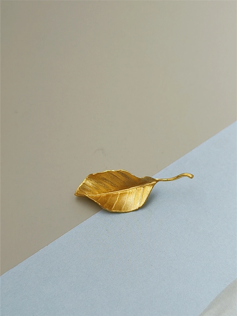Leaf Pin Brooch Autumn Style S925 Sterling Silver Neutral Versatile Elegant Tree Leaf Fashion Jewelry Accessory
Leaf Pin Brooch Autumn Style S925 Sterling Silver Neutral Versatile Elegant Tree Leaf Fashion Jewelry Accessory