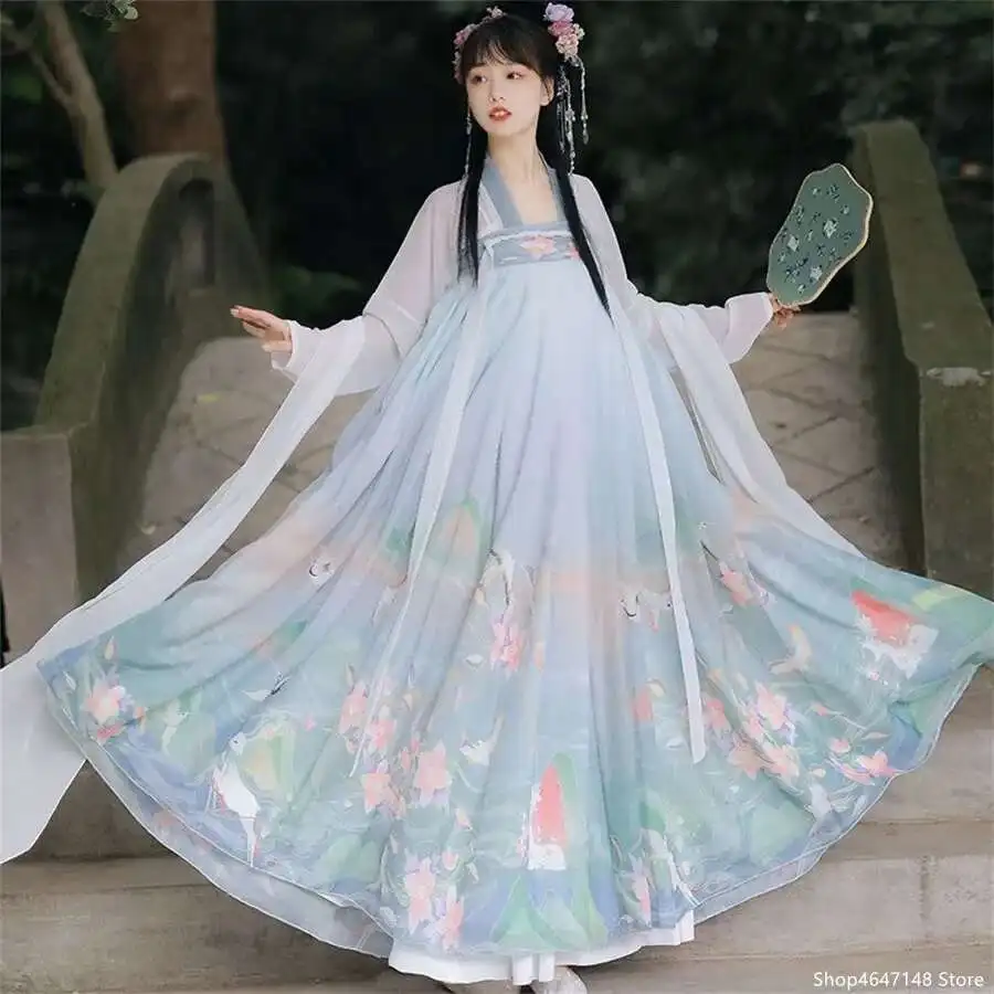 Chinese Stijl Hanfu Jurk Vrouwen Traditionele Elegante Bloemenborduurwerk Prinses Jurken Oosterse Fee Cosplay Podium D
Chinese Stijl Hanfu Jurk Vrouwen Traditionele Elegante Bloemenborduurwerk Prinses Jurken Oosterse Fee Cosplay Podium D
